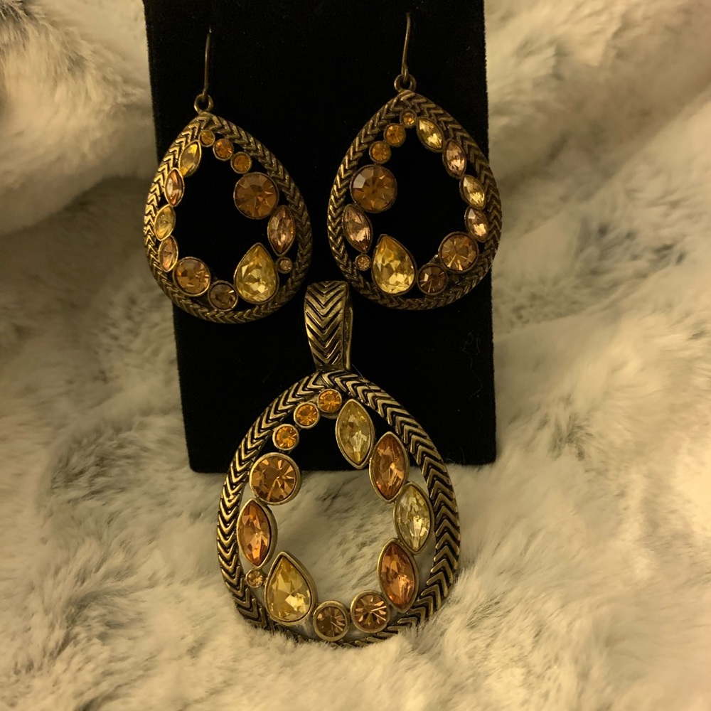 Brooch with Earrings